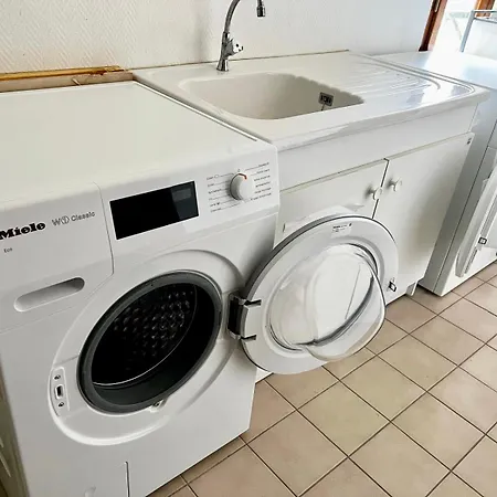 Cocon Deluxe Elegant Et Confortable Au Centre De Fontainebleau, Proche Insead דירה *