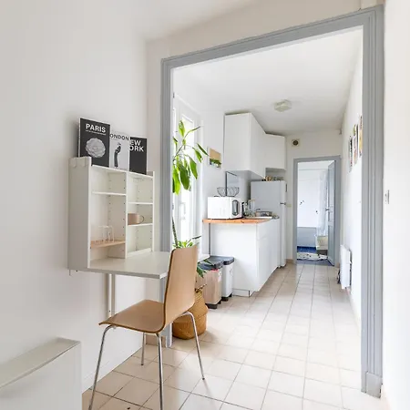 Apartment Le Cocon De - Centre-ville, Proche Insead & Chateau *
